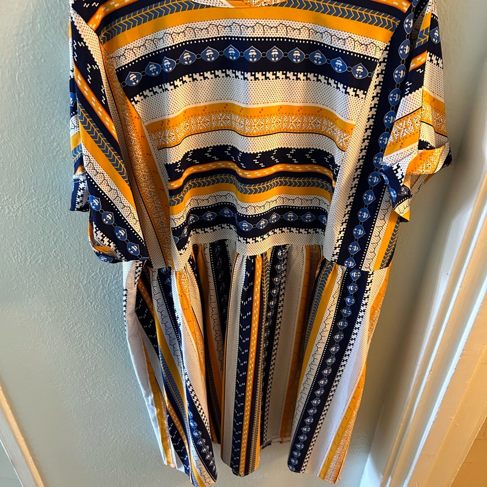 Multi pattern dress, size 3X